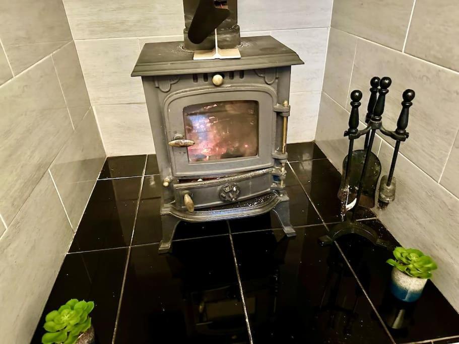 Cottage,Cinema Room,Log Burner Blaenavon Exterior foto